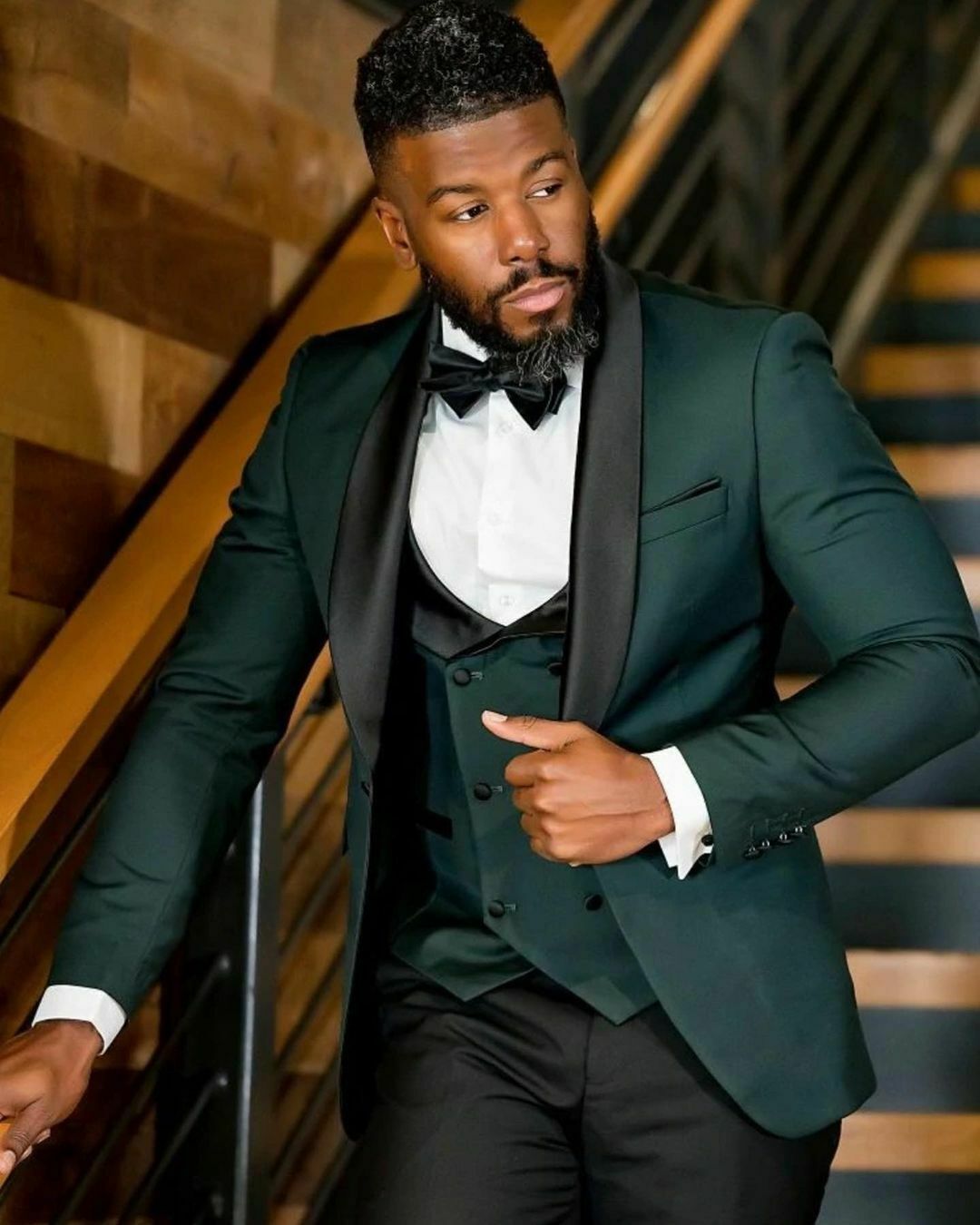 Costume homme 3 pièces en satin vert, blazer, gilet, pantalon, un bouton, tenue de travail formelle, soirée, décontracté, sur mesure 