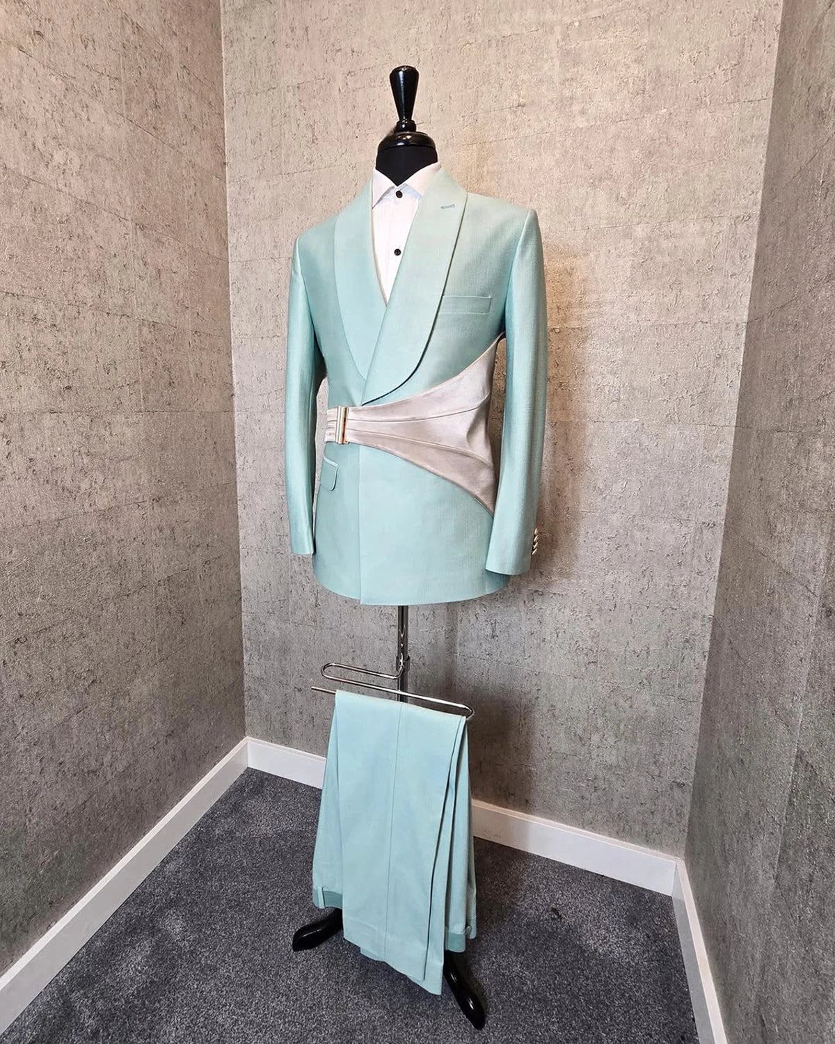 Unique Men Suits for Wedding Tailor-Made Shawl Lapel 2 Pieces Set Groom Blazer with Belt Customized Jacket Coat Pants