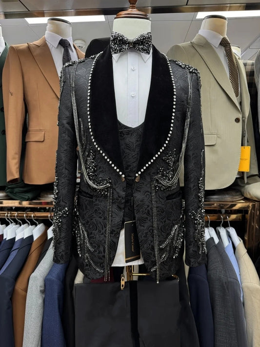 Luxury Men Suits Tailor-Made 3 Pieces Appliques Shawl Lapel Jacket Rhinestone Tassel Jacquard Groom Customized Coat Vest Pants