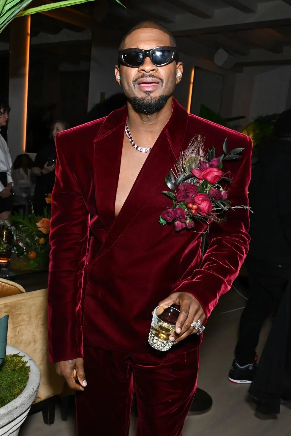 Retro Men Suits Velvet Jacket 2 Pieces Set Tailor-Made Blazer One Button Ball Evening Prom Party Customized Coat Pants