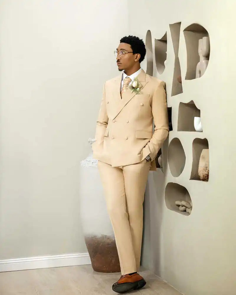 High Quality Men's Suits 2 Piece Jacket Pants Double Breasted Peaked Lapel Formal Blazer Formal Business Occasion Customized