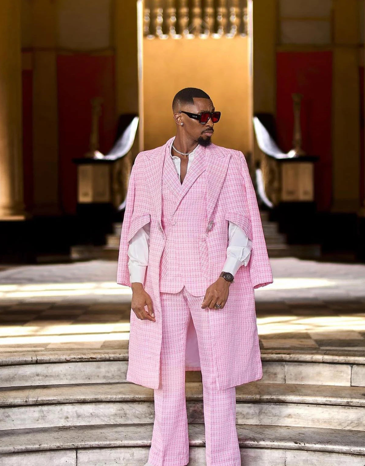 Fashion Men's Suit Pearls Peaked Lapel 3 Pieces Set Jacket Tailor-Made Grid Blazer One Button Customized Coat Pants Overcoat