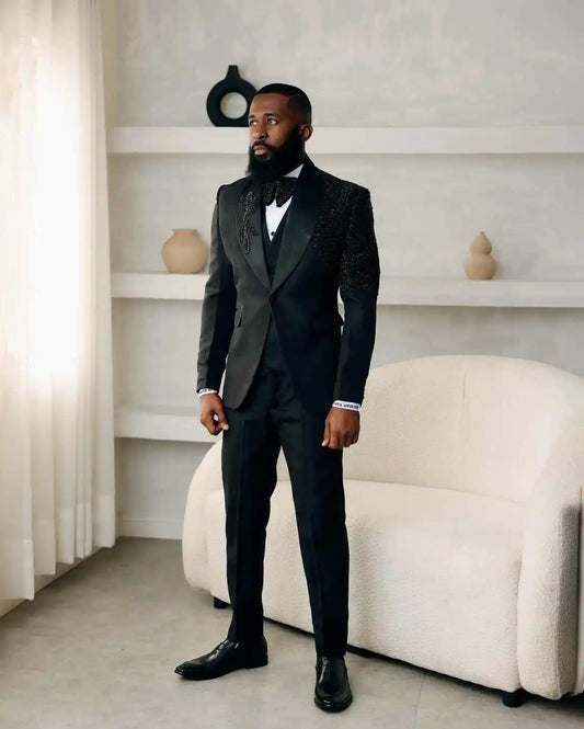 Beaded Men Suits for Wedding Shawl Lapel Single Breasted Tuxedos Groom Party 2 Pcs Blazer Pants Customized Suit