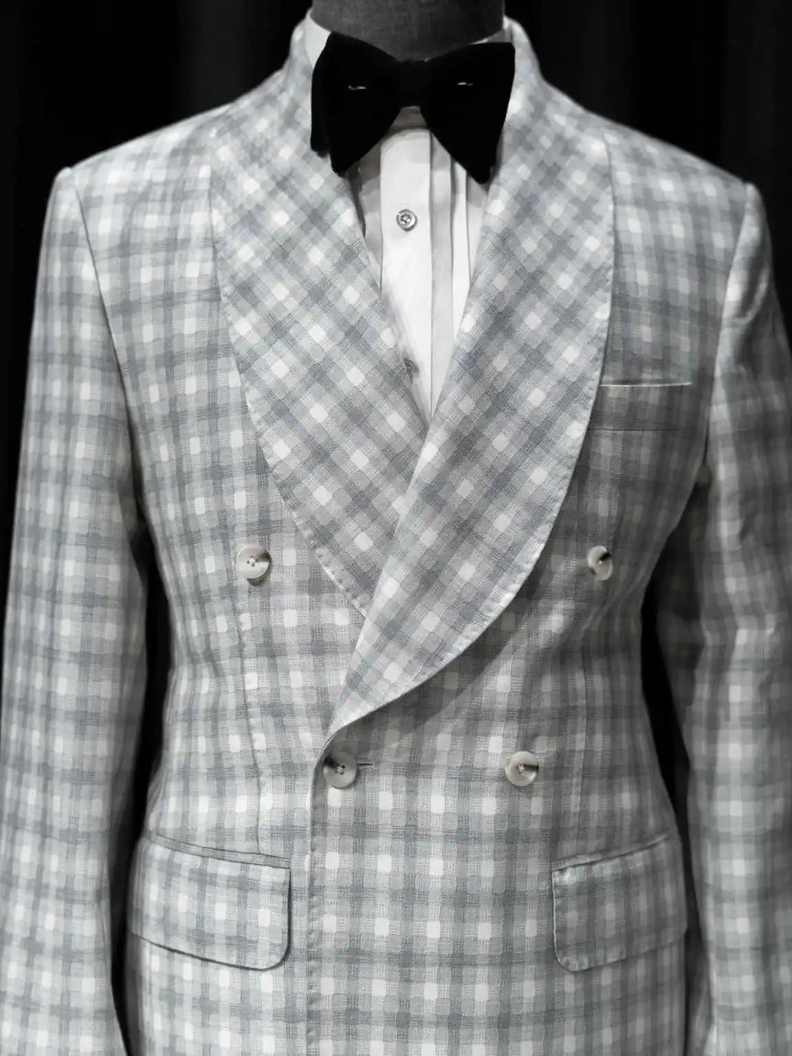 Plaid Men Wedding Suits Shawl Lapel Tuxedo Double Breasted Groom Wear 2 Pcs Jacket Pants Business Evening Party Customized