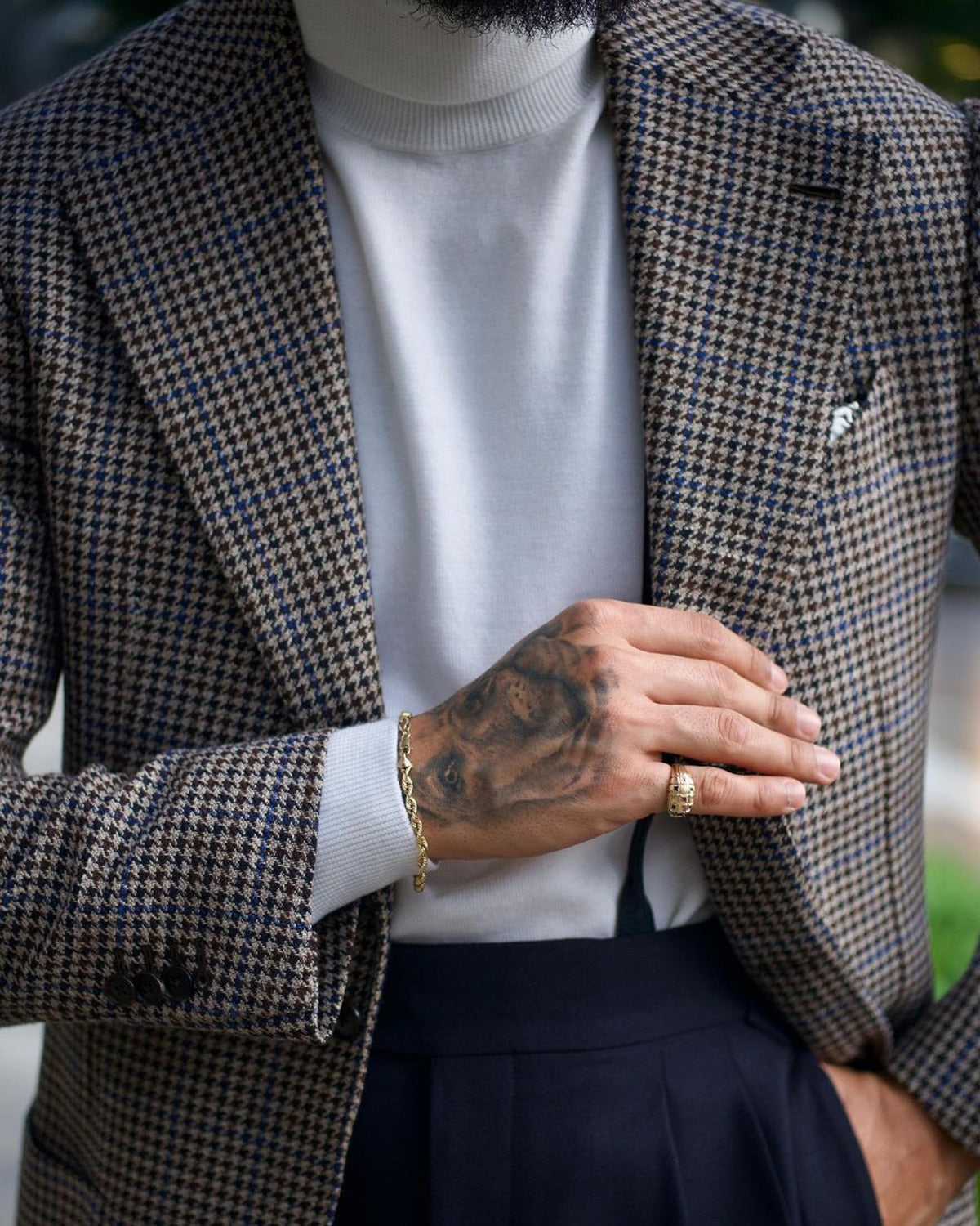 Nouveaux costumes pour hommes 2 pièces Blazer à carreaux Pantalon bleu marine Smoking simple boutonnage Mode Revers larges Mariage Formel Travail Décontracté Sur mesure 