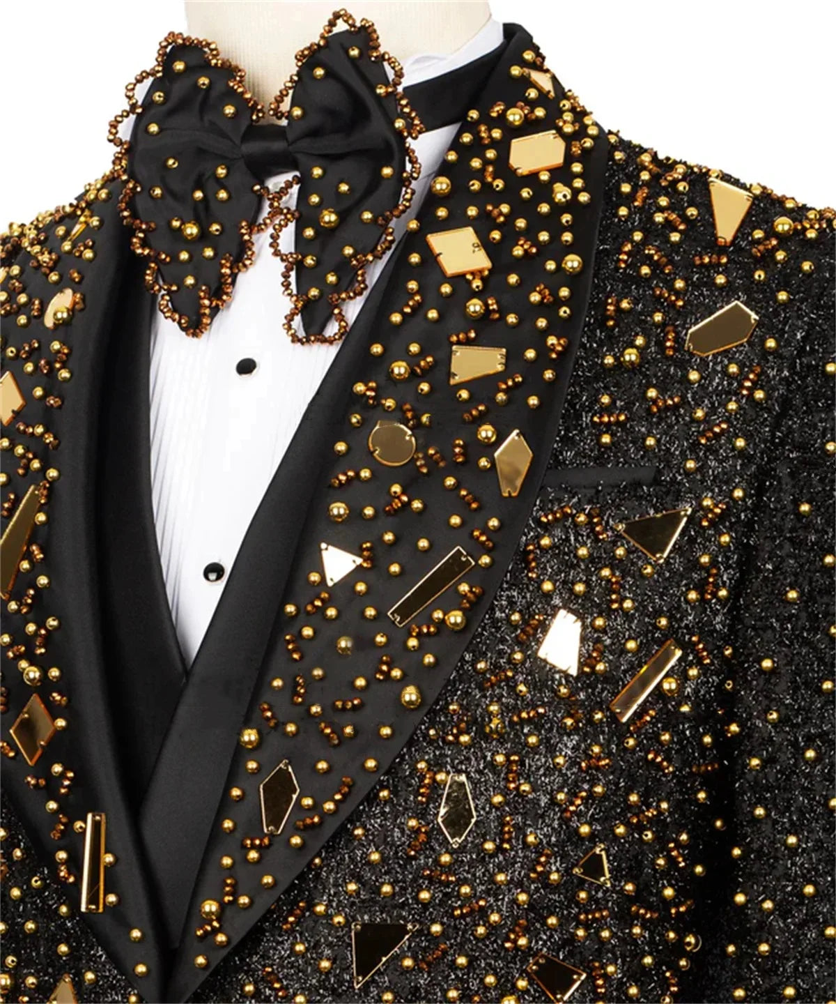 Men Wedding Suits Gorgeous Shawl Lapel Tailor-Made 3 Pieces Set Beading Pearls Groom Blazer Customized Jacket Vest Pants