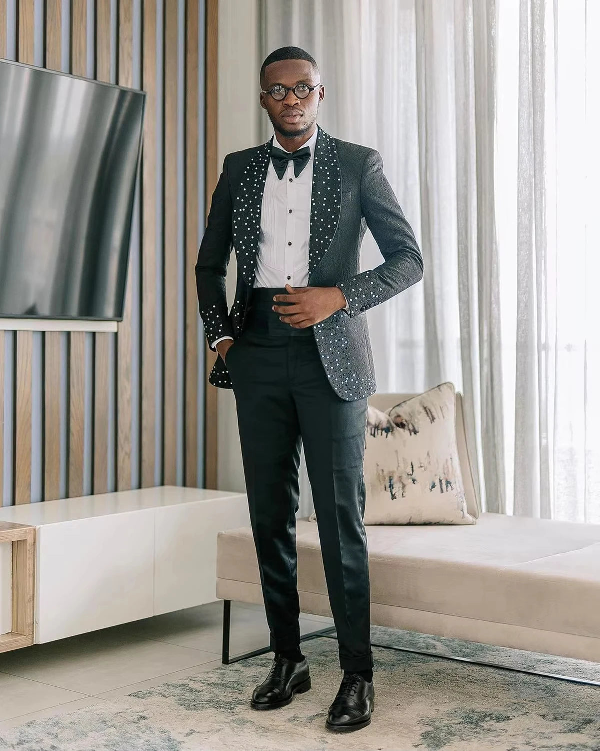 Customized Men Suits Groom Wear Shine Business Tailor-Made Slim Fit Party Tuxedo 2 Pieces Crystal Wedding Formal Occasions
