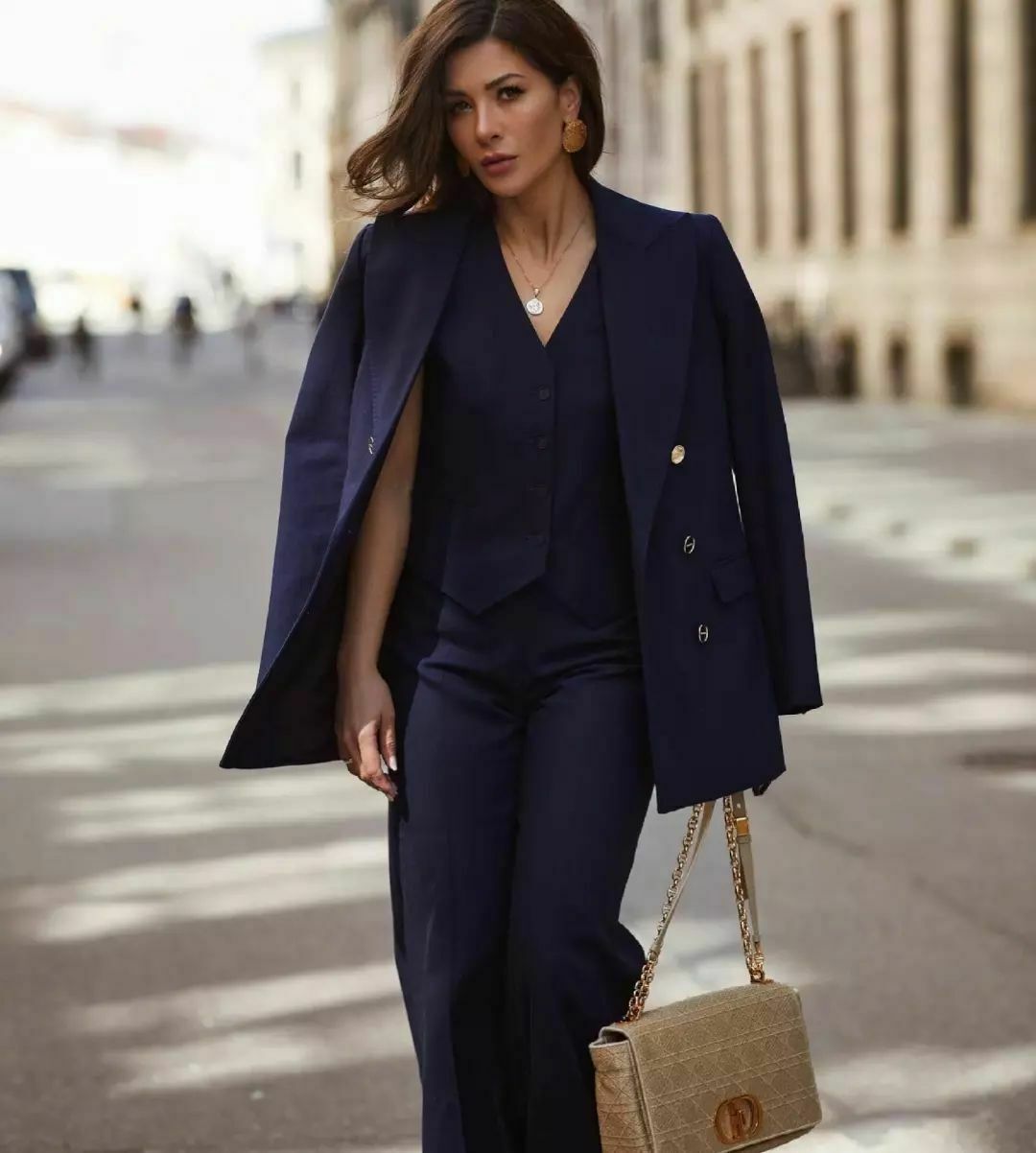 Costume bleu marine 3 pièces pour femme (veste, pantalon, gilet), blazer formel sur mesure, bouton en métal, manteau de bureau 