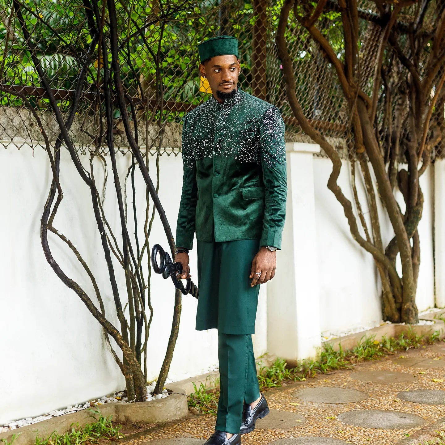 Muslim Men's Suit Beaded Tailor-Made 2 Pieces Set Jacket Rhinestone Middle East Velvet Single Breasted Customized Coat Pants