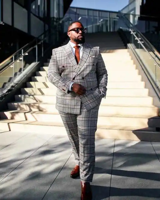 Plus Size Plaid Wedding Tuxedos 2 Piece Set Jacket Pants Double Breasted Men Suit Fashion Groom Wear Party Suits Customized