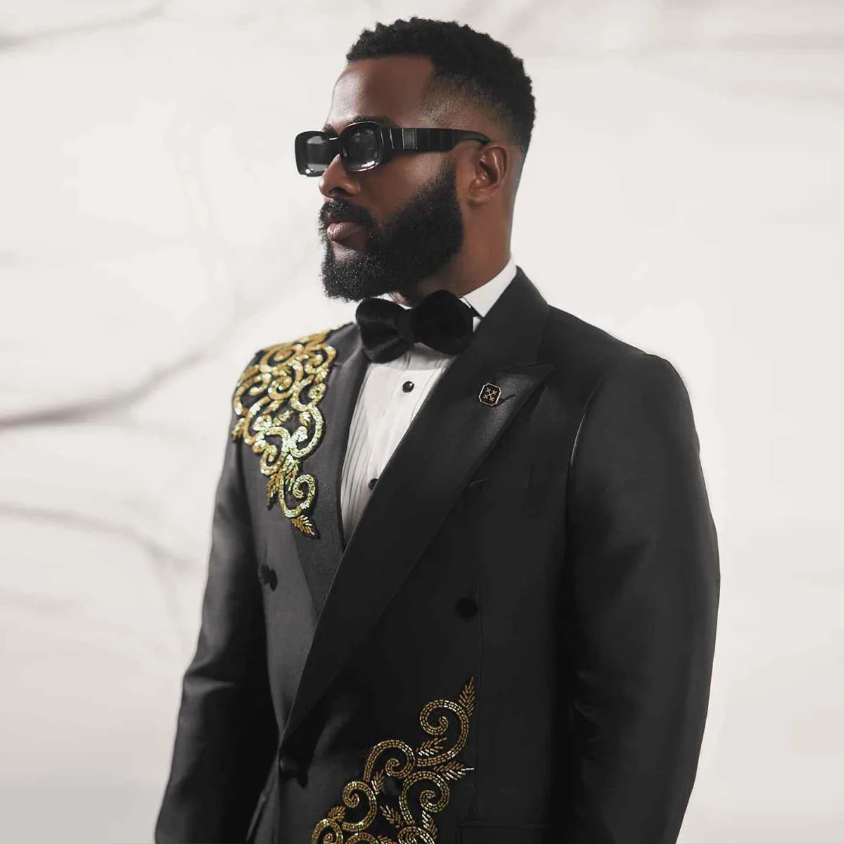 Customized Luxury Metal Embellished 2 Pieces Sets Men Suits High End Wedding Blazers Outfit Slim Groom Tuxedos