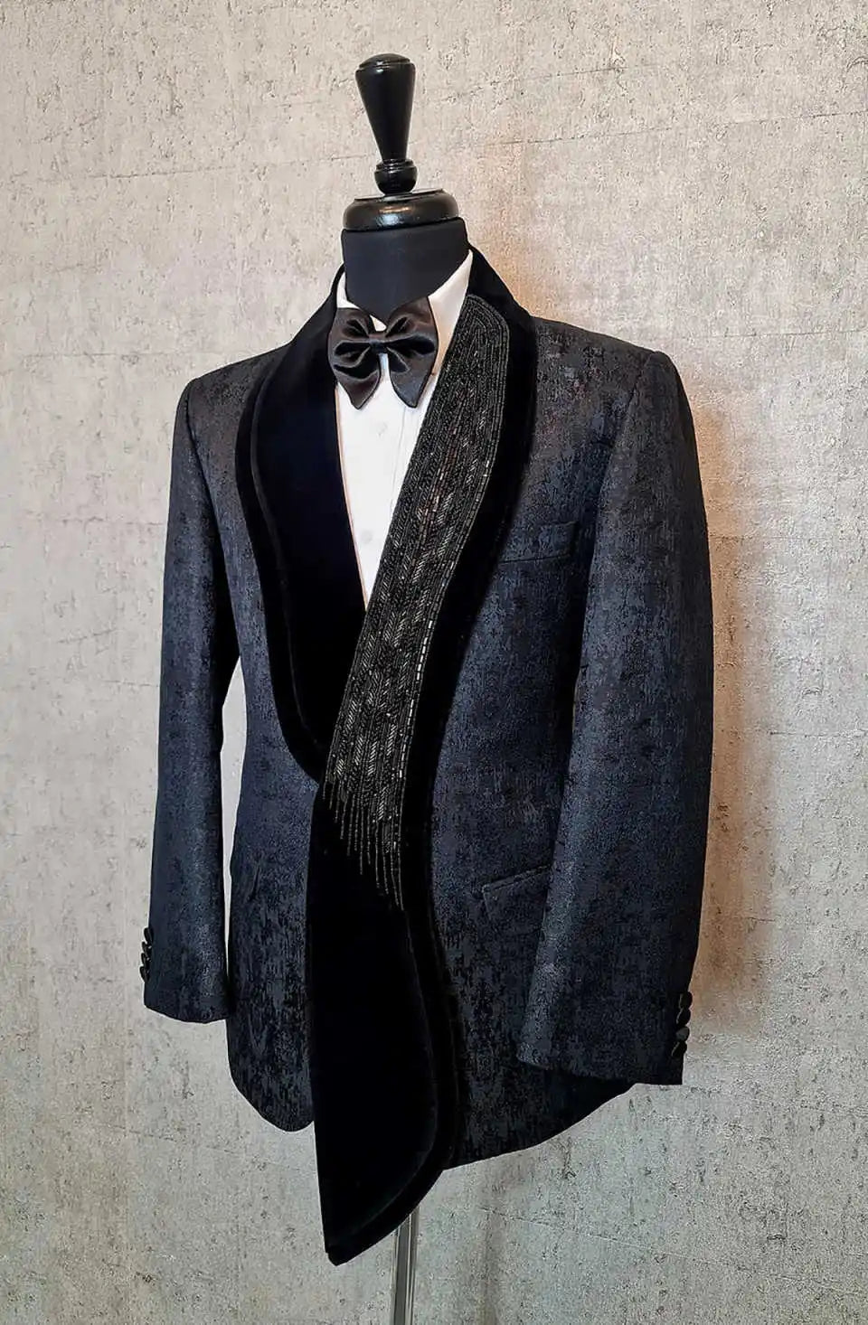 Designer Wedding Tuxedos Beaded Jacquard Men Suits Shawl Lapel 2 Piece Set Jacket Pants Unique Groom Blazers Customized