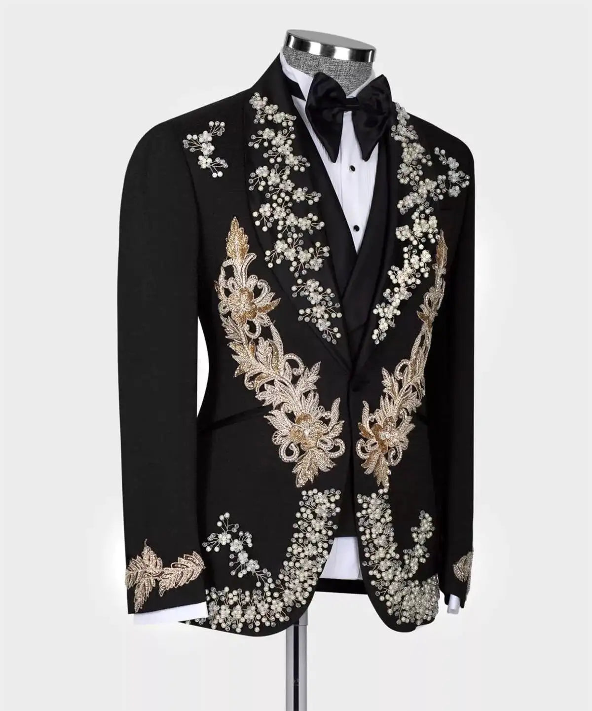 Elegant Men Suit 3 Piece Appliques Coat Blazer Suit Slim Formal Wedding Tuxedos Groom Business Prom Party Customized