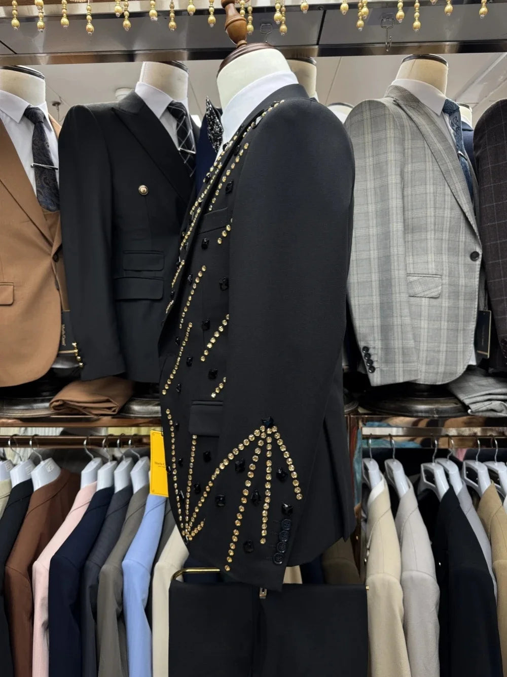 Retro Men Suits Tailor-Made 2 Pieces Set Peaked Lapel Jacquard Jacket Rhinestone Blazer One-Button Customized Coat Pants