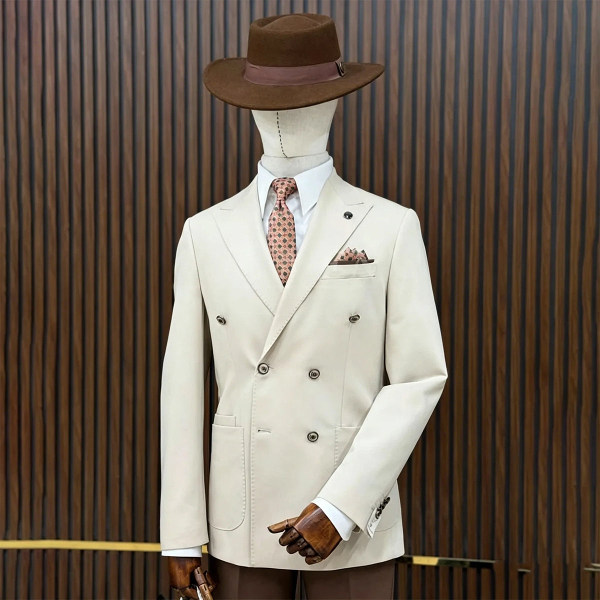 Formal Double Breasted Men Suits 2 Pieces Jacket Pants Peaked Lapel Business Wedding Groom Prom Custom Daily Male Blazer Sets