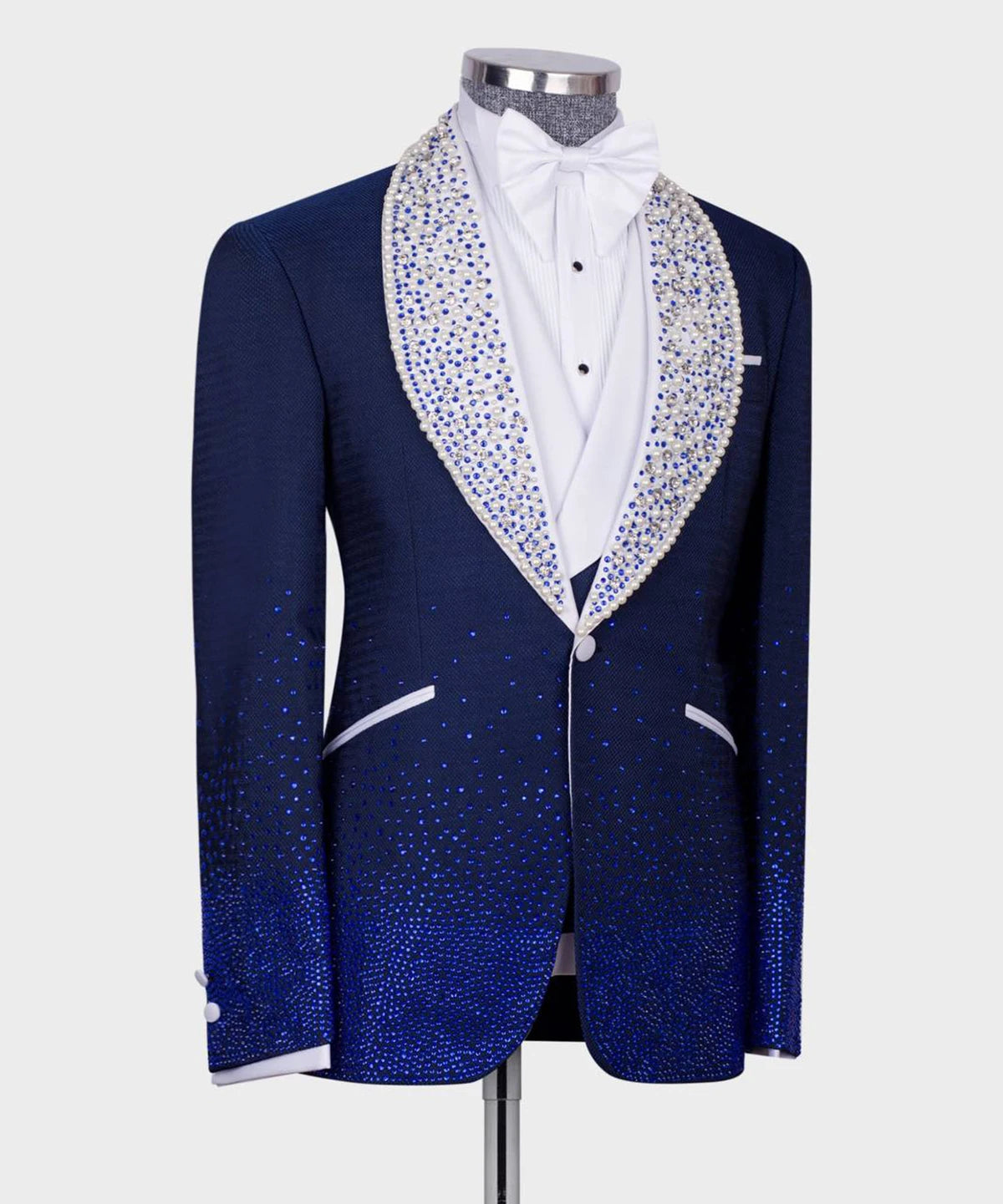 Smoking de luxe 3 pièces sur mesure pour homme avec revers châle et détails perlés pour mariages et événements spéciaux