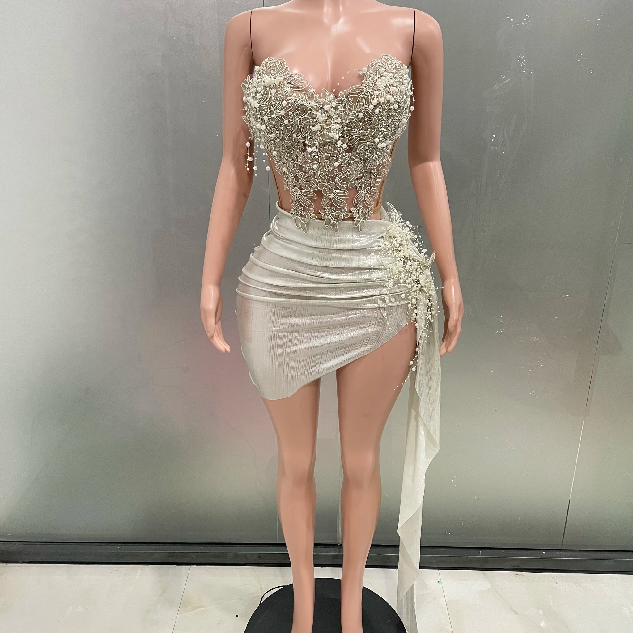 Sexy White Strapless Pearl 2 Pieces Short Dress for Women Party Birthday Nightclub Singer Dancer Stage Wear