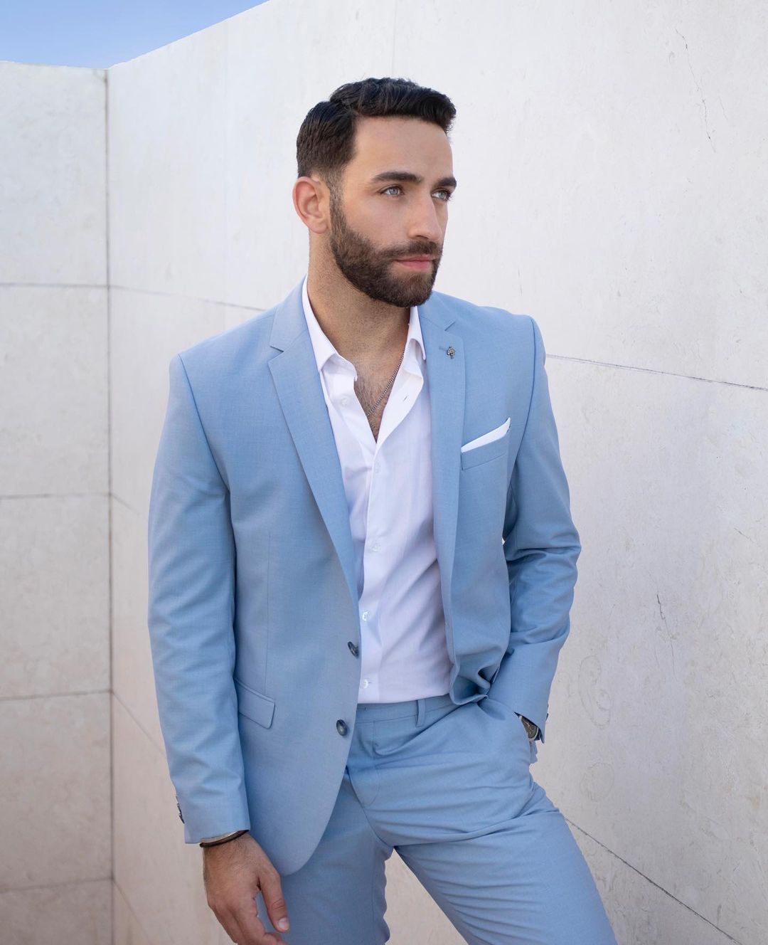 Traje de hombre azul cielo de un solo pecho fino a medida de dos piezas chaqueta pantalones diseñador novio ocasión formal traje hecho a medida 