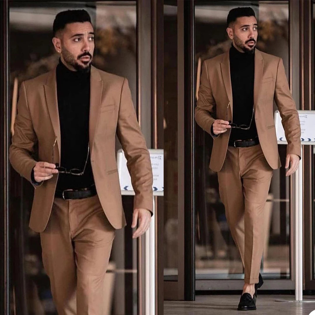 Smart Casual Men Tuxedos Custom Made Peaked Lapel One Button Pocket Suits Handsome Business Party Prom Blazer 2 Piece Set