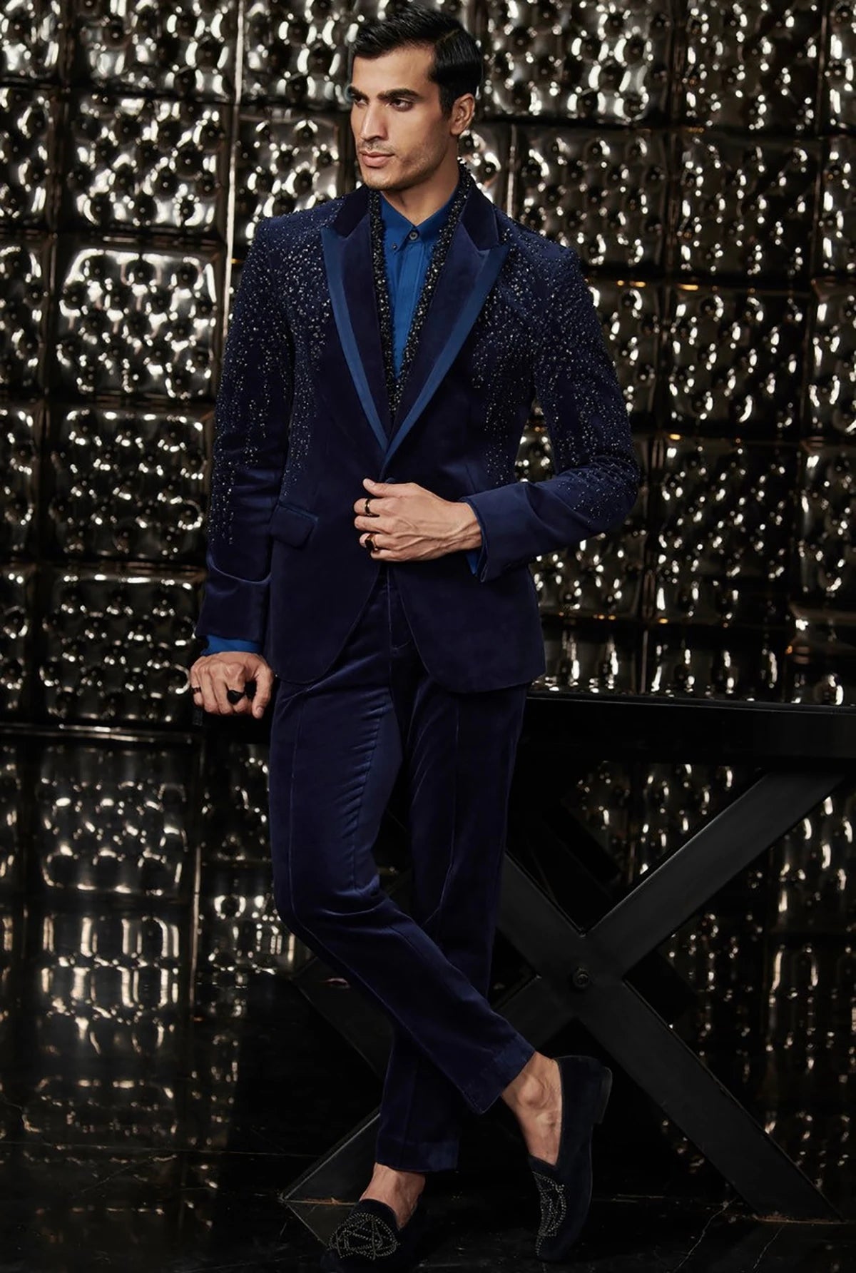 Trajes de boda brillantes para hombre, con lentejuelas y solapa de pico, para el novio, para el baile de graduación, personalizables, 2 piezas, chaqueta y pantalón. 