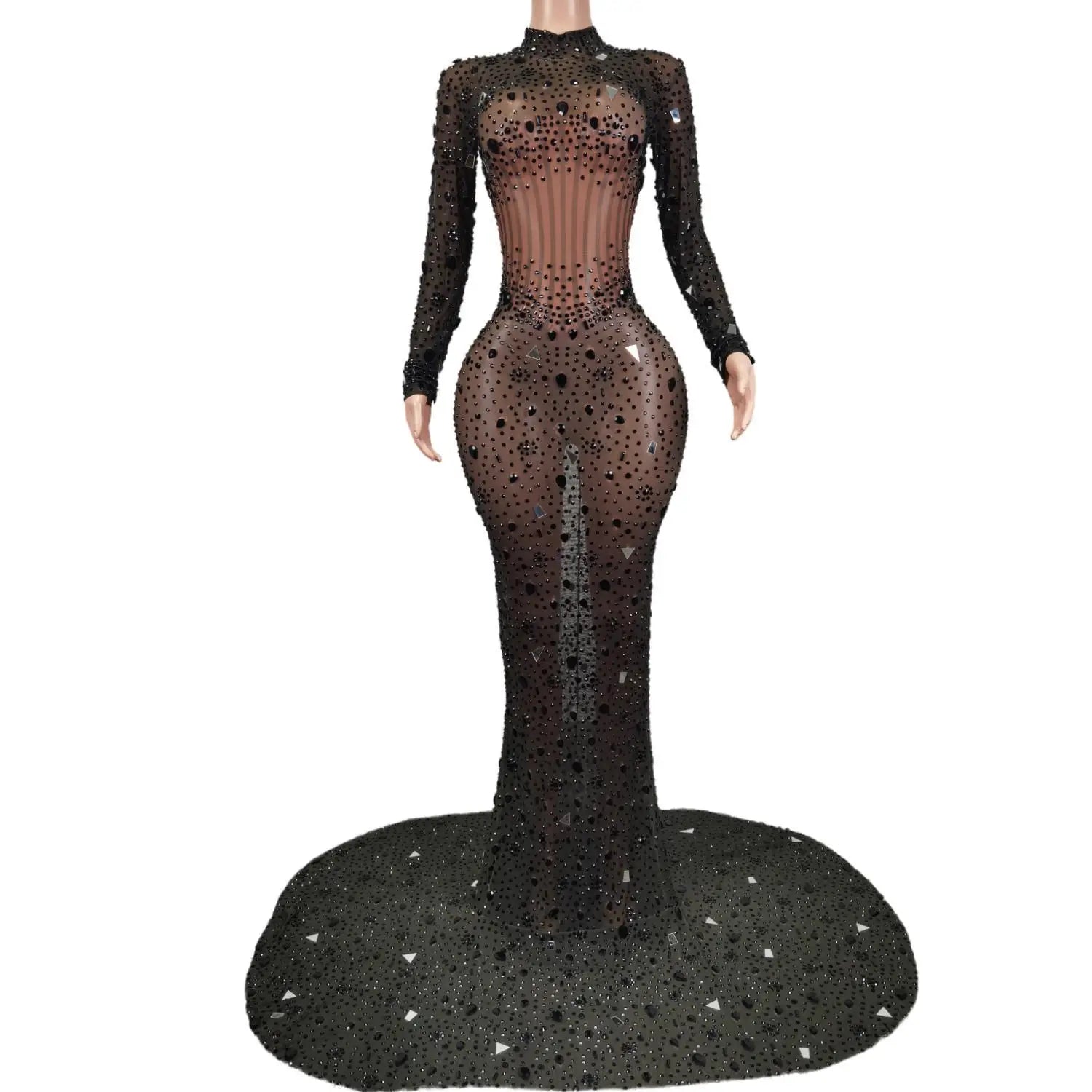 Vestido de noche seductor de cola larga con malla negra y diamantes de imitación para fiestas y celebraciones glamurosas. 