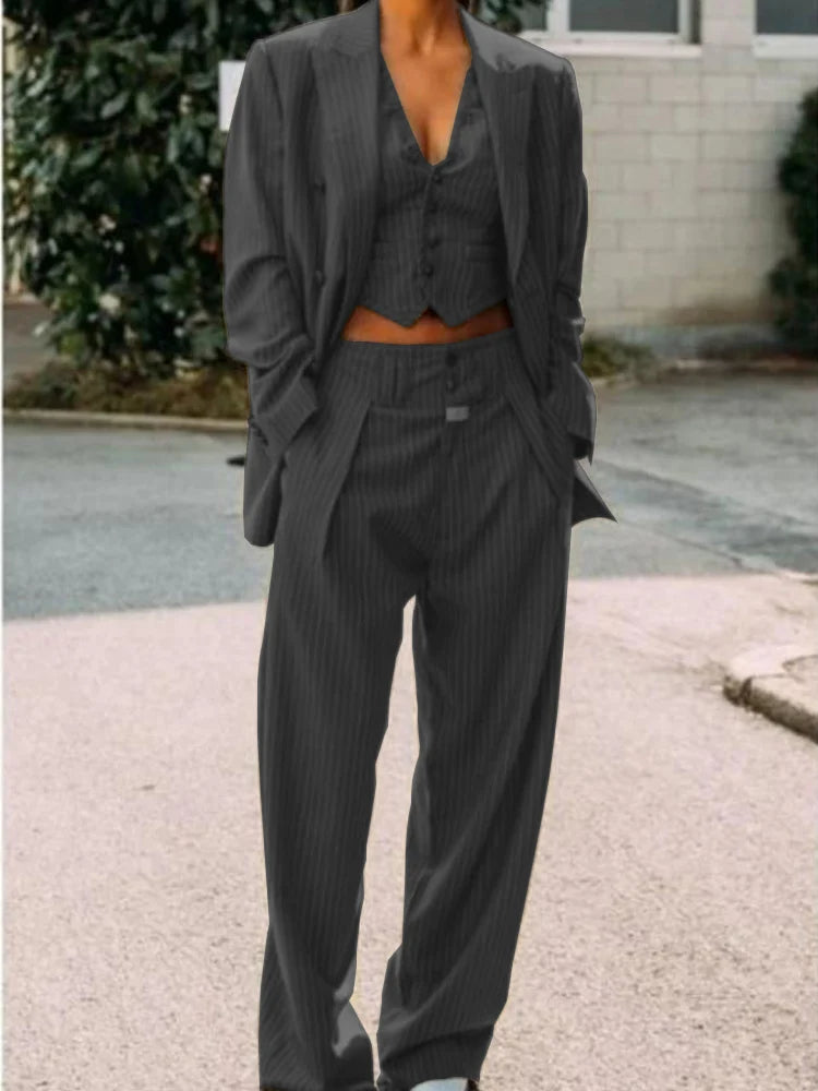 Costume rayé pour femme, revers simple boutonnage, veste sexy à revers + gilet + pantalon, veste de travail et de voyage, 3 pièces, personnalisé
