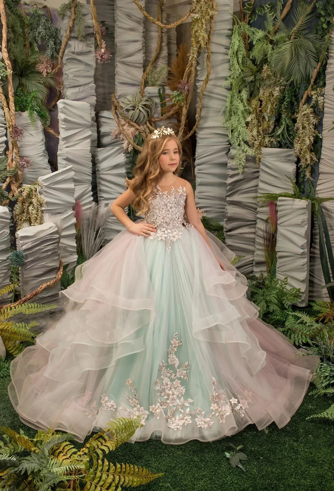 Robe en tulle superposée pour fille avec ornements floraux et jupe dégradée rose menthe