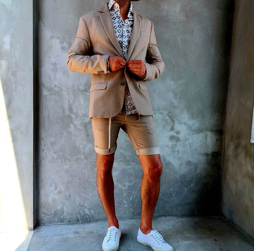 Costume d'été pour homme 2 pièces, blazer, pantalon court, simple boutonnage, revers en pointe, coupe slim, costume sur mesure pour marié 