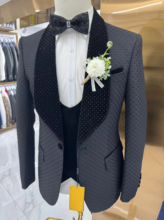 Three Pieces Fashion Men's Suit Set with Glitter Shawl Neck, Slim Fitted One Button Blazer Black Vest and Pants Party Tuxedo