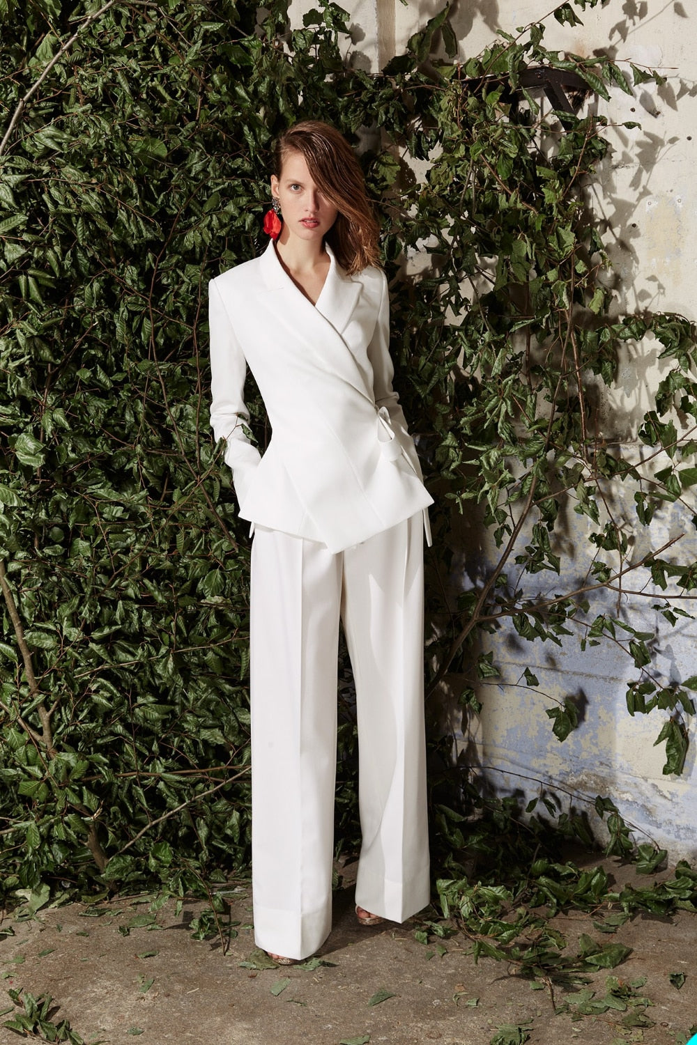 Smoking de mariage blanc pour femme, ensemble deux pièces, coupe slim, sur mesure, pour bal de promo, soirée, invité 