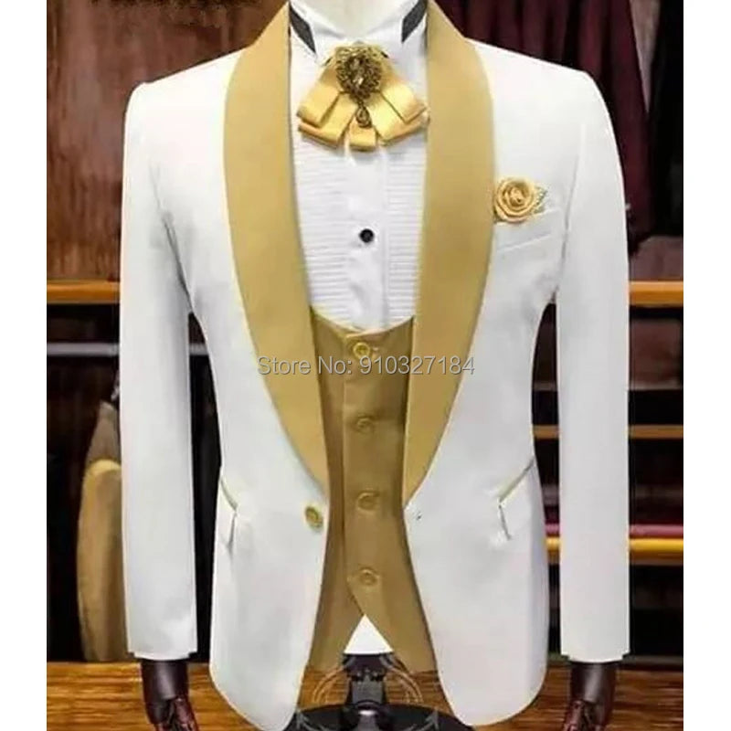 Esmoquin de boda blanco y dorado para padrinos de boda con solapa chal, trajes de hombre para fumar, conjunto de 3 piezas, chaqueta, chaleco y pantalones.