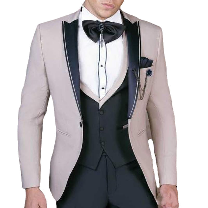 Groomsmen Peak Lapel Groom Tuxedos Men Suits Wedding Dress Prom Dresses Dinner Suit Best Man Blazer 3Pieces(Jacket+Pants+Vest)