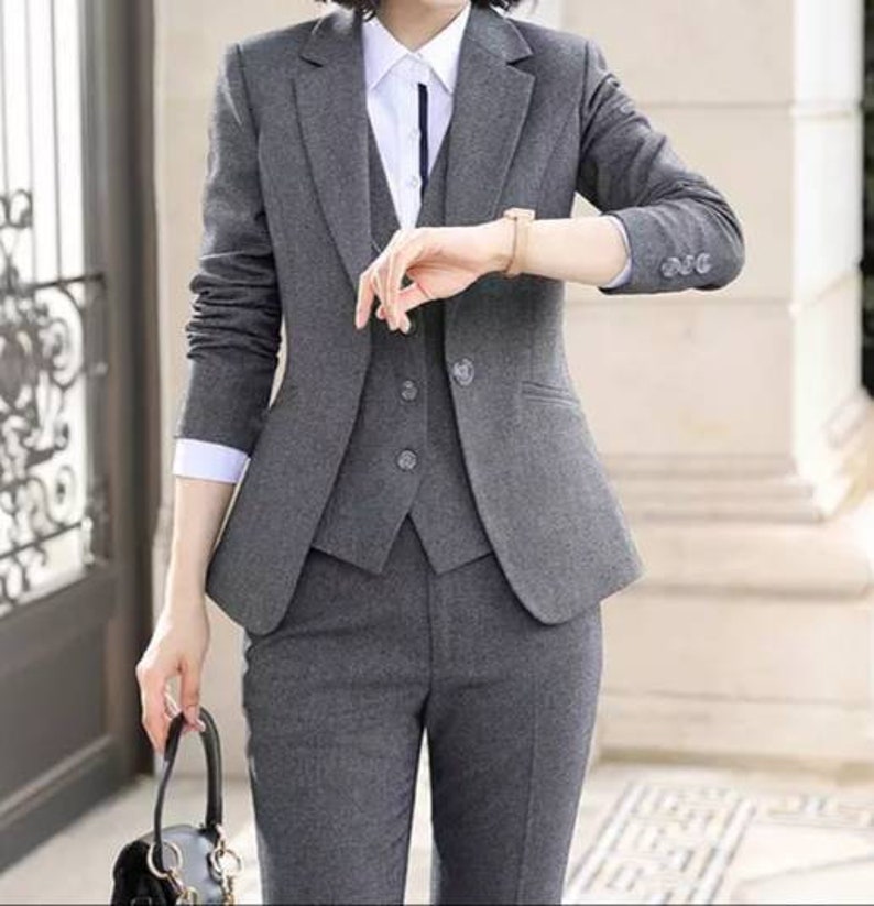 Trajes de tres piezas en gris liso, trajes de pantalón gris con blazer y chaleco, trajes de oficina para mujer, trajes de boda para mujer 