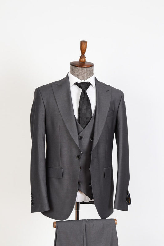 Gray Men’s Suit Three Piece Peak Lapel Flap Pocket