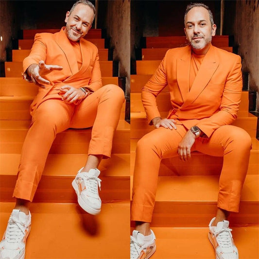 Bright Orange Men Pants Suits Fit Groom Tuxedos Peaked Lapel Prom Party Blazer Custom Made 2 Pcs (Jacket+Pants)