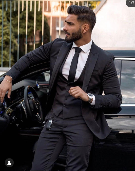 Costume Homme Black Peak Lapel Men Suits Business Groom Tuxedos Wedding Terno Masculino Slim Fit 3 Pcs Jacket Pant Vest