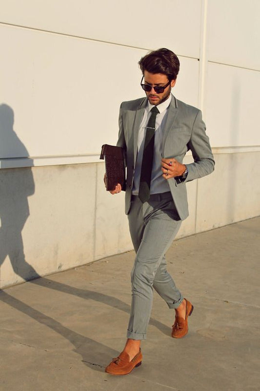 Light Gray Men Suits Cool Blazer Notch Lapel Two Buttons Bespoke Formal Office Business Terno Masculino(Jacket+Pant+Tie)