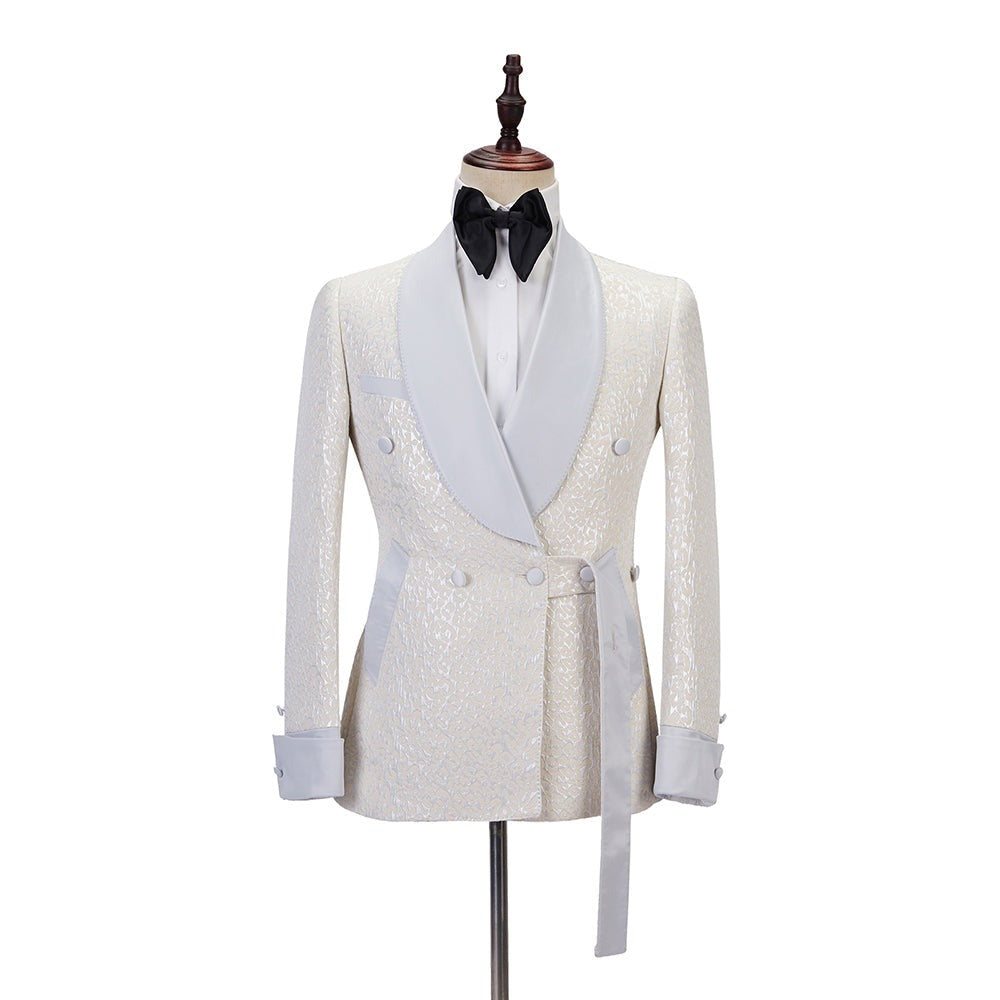 Traje de hombre con solapa de satén y estampado floral en jacquard