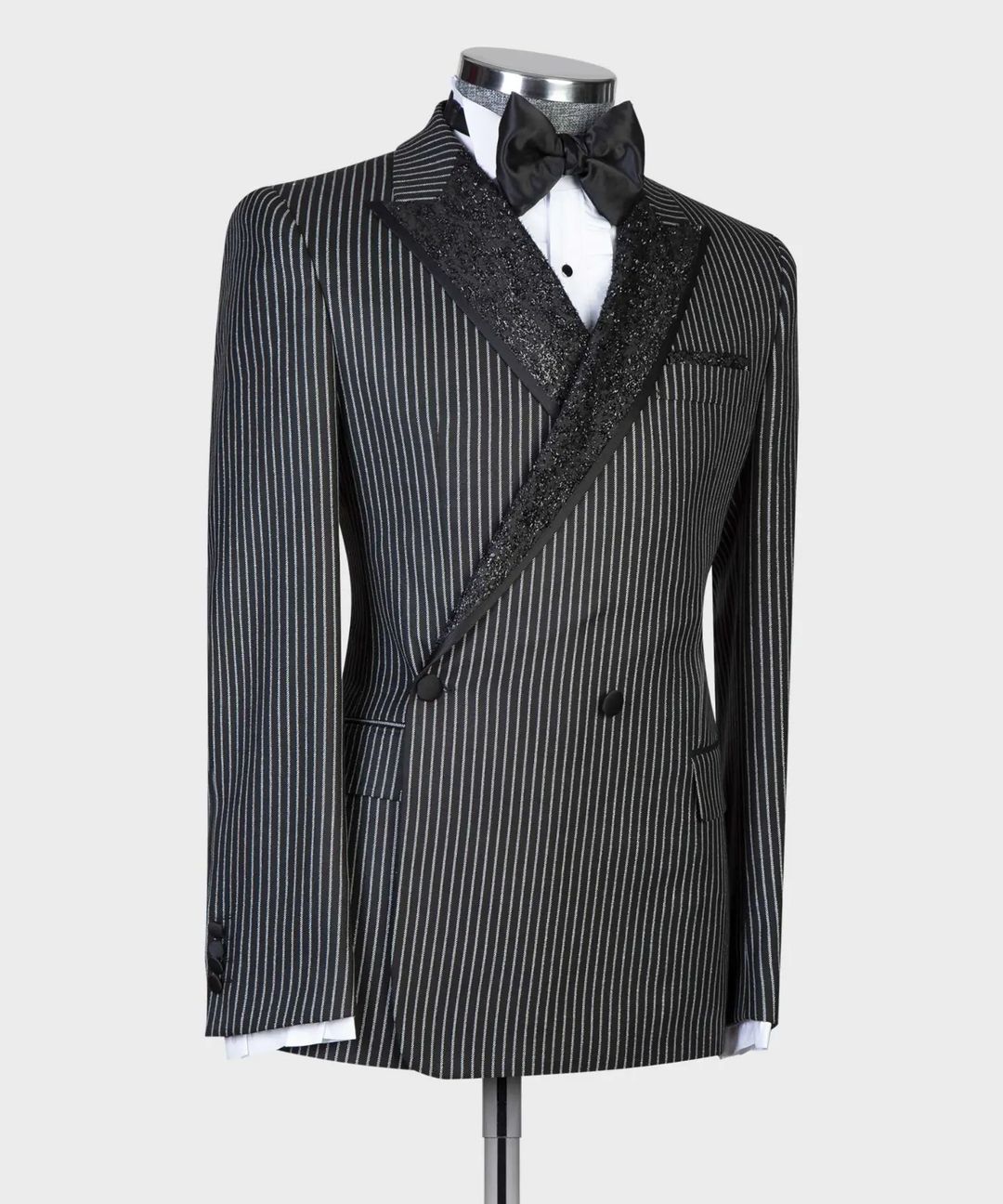Two Pieces Men Suit Tailoe-Made Pinstripe Black Sequins Lapel Pants Double Breasted Wedding Business Formal Causal Prom Tailored